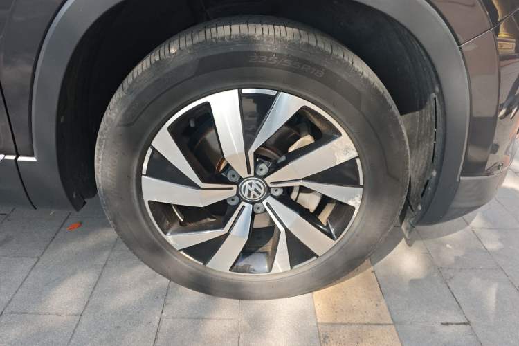 Used Volkswagen Tayron 2020 330TSI Two-Wheel Drive Luxury Smart Connectivity Version