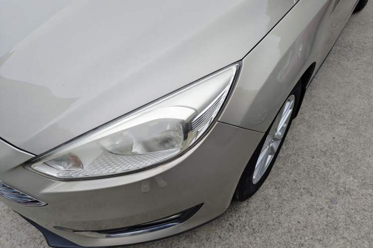 Used Ford Focus 2017 Sedan 1.6L Manual Fashion Edition Smart Drive Version