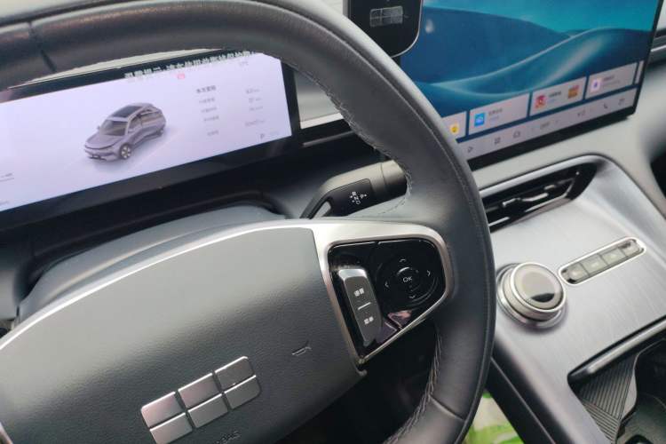 Used Geely Galaxy E5 2024 440km Launch Edition