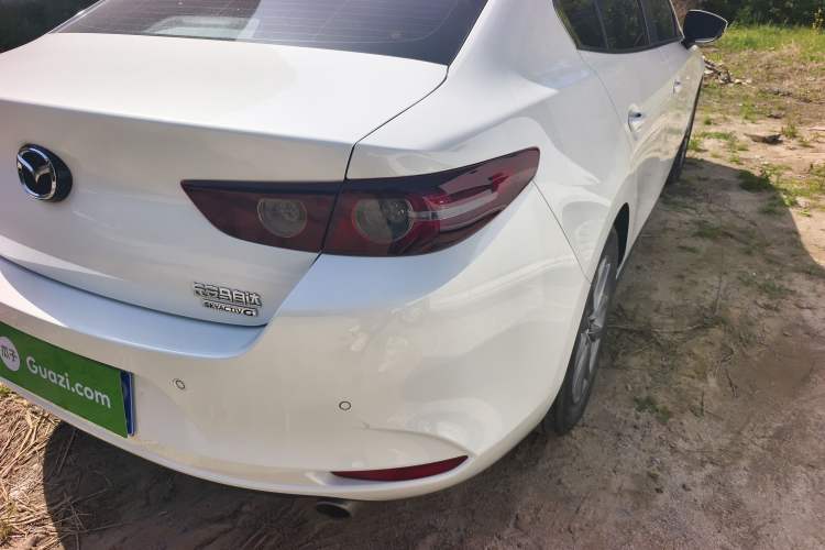 Used Mazda 3 Axela 2023 2.0L Automatic Zhiqing Edition
