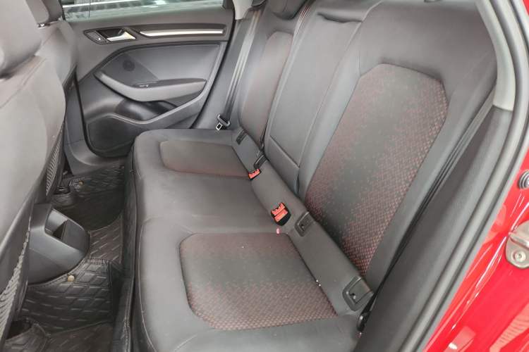 Used Audi A3 2020 Restyled Limousine 35 TFSI Ambition Version China VI
