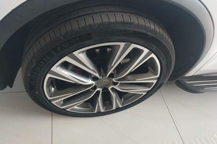 Used BYD Tang 2018 2.0T Automatic SmartConnect Prestige 7-Seater China V Standard
