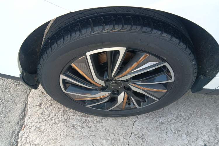 Used FORTHING Yacht 2022 1.5T DCT Chasing-the-Waves Edition