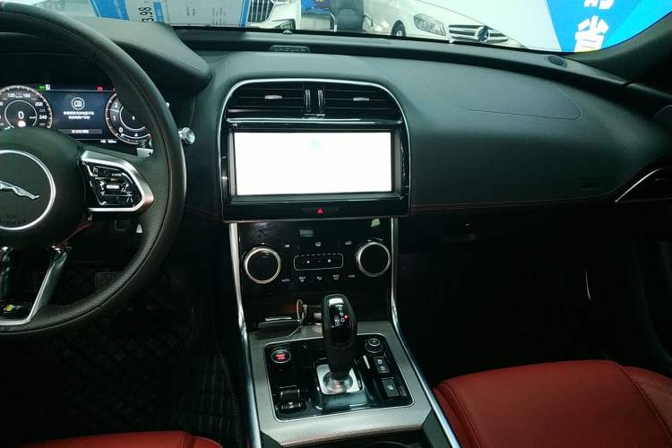 Used Jaguar XEL 2022 2.0T 250 PS R-DYNAMIC S Advanced Sport Edition
