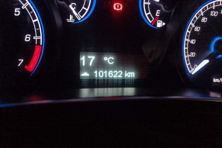 Used Fiat Viaggio 2012 1.4T Manual Enjoyment Edition Odometer Close Up