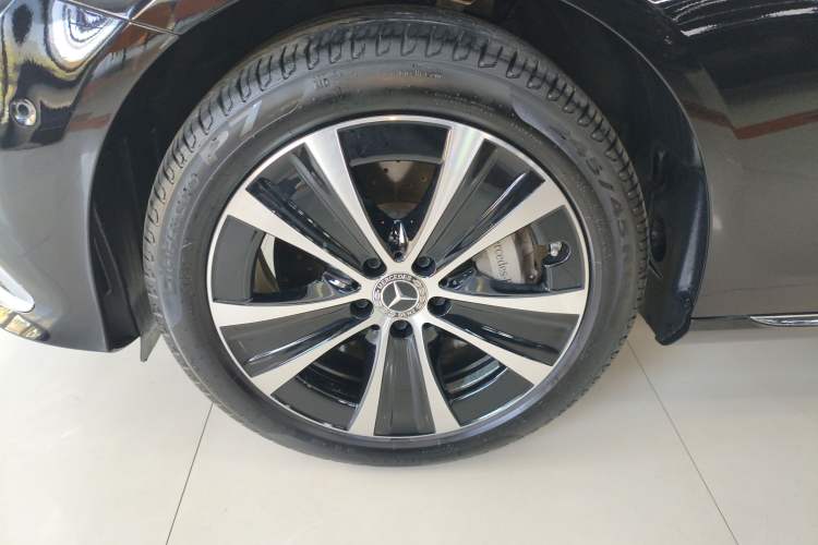 Used Mercedes-Benz E-Class New Energy 2022 Restyled E 350 e L Plug-in Hybrid Sedan