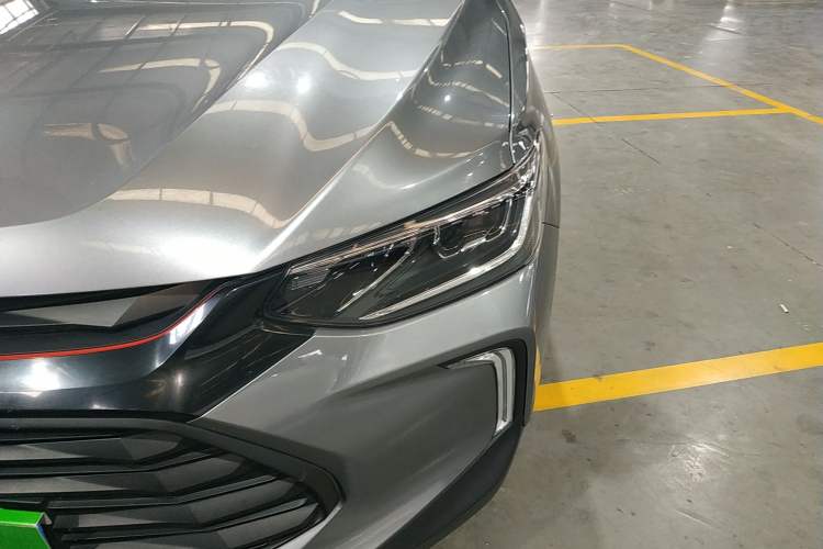 Used Chevrolet Trax 2019 Redline 325T Automatic Fun Edition China VI Standard
