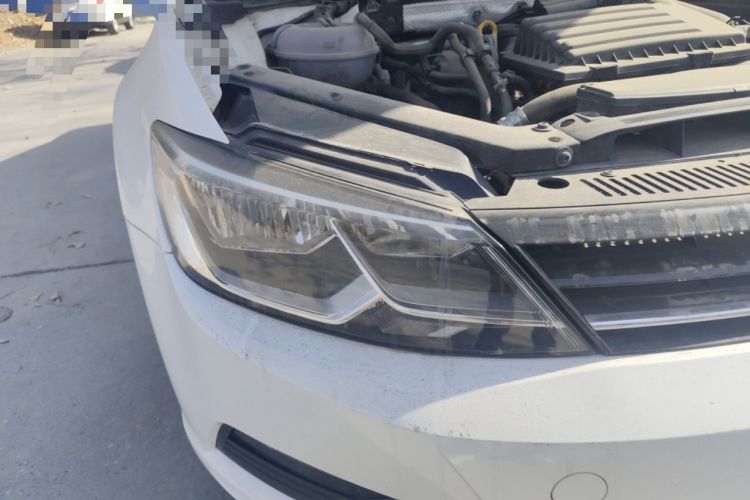 Used Volkswagen Lamando 2017 230TSI DSG Fashion Edition Right Front Headlight