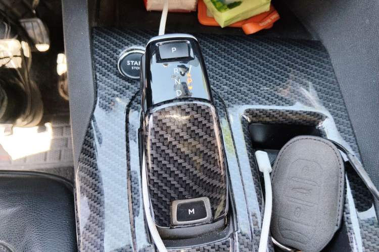 Used Peugeot 4008 2019 360THP BLACKPACK Obsidian Edition Gear Lever