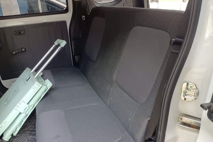 Used Wuling Zhiguang New Energy 2025 Comfort Model Left Rear Seat