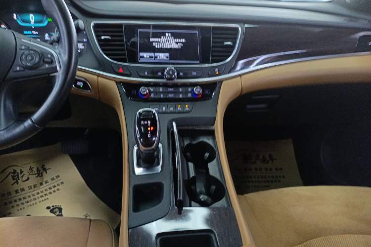 Used Buick LaCrosse 2018 20T Luxury Model
