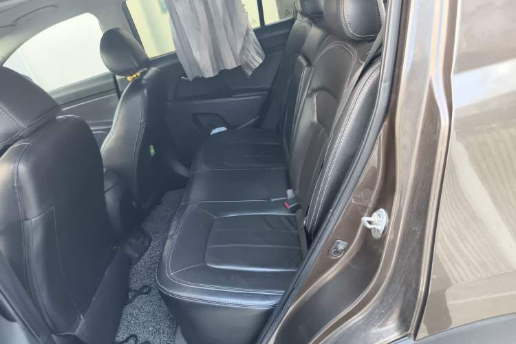 Used Kia Sportage R 2011 2.4L Automatic 4x4 Premium Edition Left Rear Seat