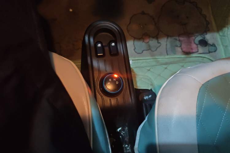 Used Wuling Hongguang MINIEV 2022 Easy Version Lithium Iron Phosphate
