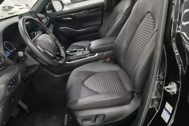 Used Toyota Crown Kluger 2021 2.5L HEV Four-Wheel Drive Premium Edition Left Front Seat