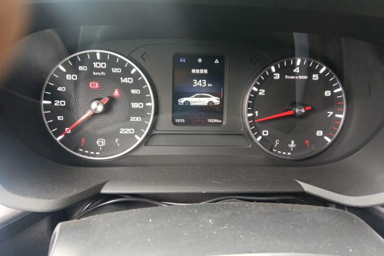 Used MG 5 2022 180 DVVT Manual Youth Luxury Edition
