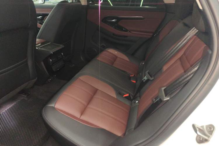 Used Land Rover Range Rover Evoque 2022 Facelifted Aurora L 249 PS R-Dynamic Luxury Edition