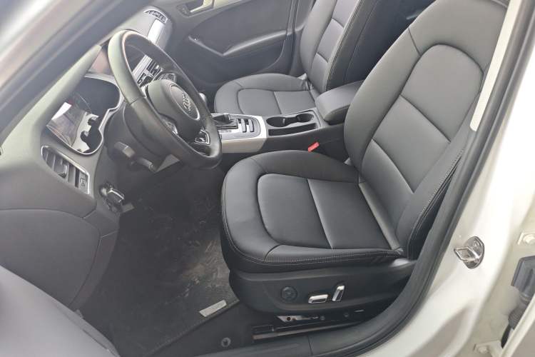 Used Audi A4L 2015 35 TFSI Automatic Standard Model
