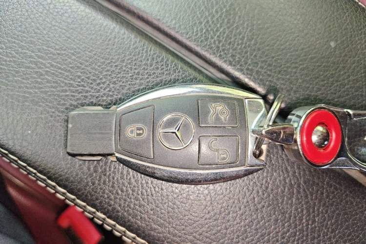 Used Mercedes-Benz GLK-Class 2013 GLK 300 4MATIC Dynamic Edition Vehicle Key