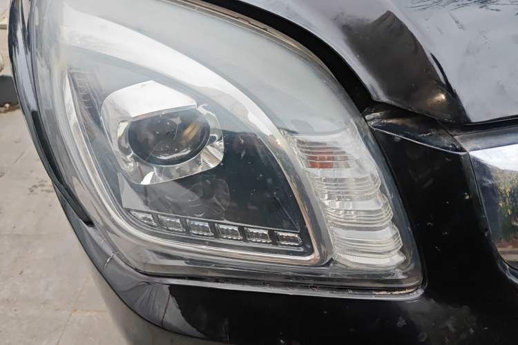 Used Kia Sportage 2013 2.0L Manual Two-Wheel Drive GL Trim
