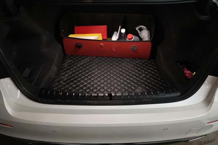 Used BMW 5 Series 2022 Updated 530Li Leading Edition Luxury Package
