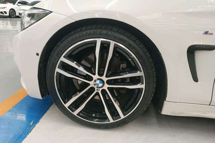 Used BMW 4 Series 2019 430i Gran Coupe M Sport Night Edition Left Front Wheel Hub