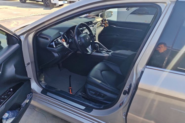 Used Toyota Camry 2019 Revised Version Dual-Engine 2.5 HG Luxury Edition