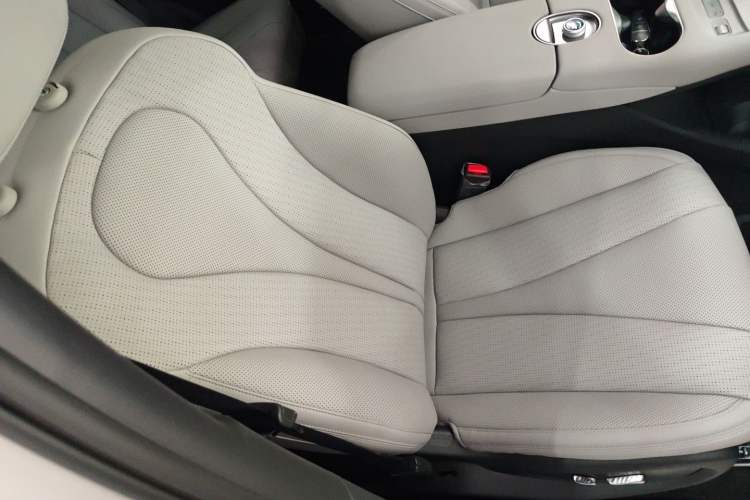 Used BYD Sealion 06 New Energy 2025 Model EV 605 Navigation Plus Edition Right Front Seat