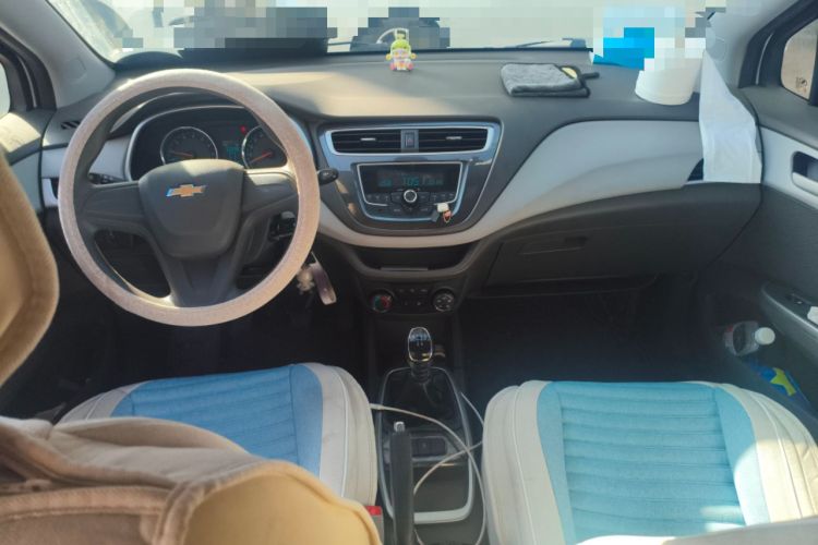 Used Chevrolet Lova RV 2016 1.5L Manual Comfort Edition
