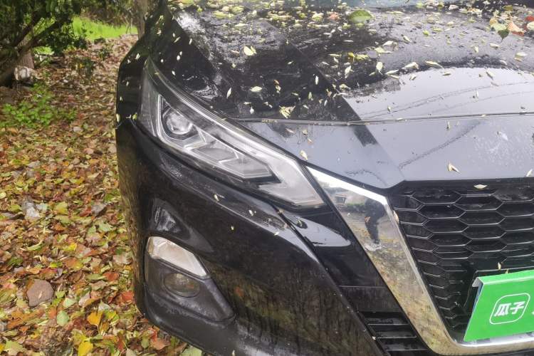 Used Nissan Teana 2020 2.0L XL Comfort Edition Right Front Headlight