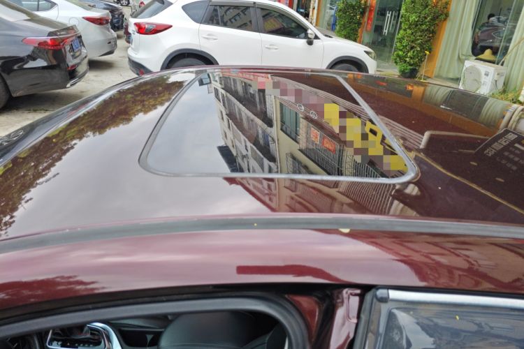 Used GAC Trumpchi GA6 2016 235T DCT Elite Edition Roof