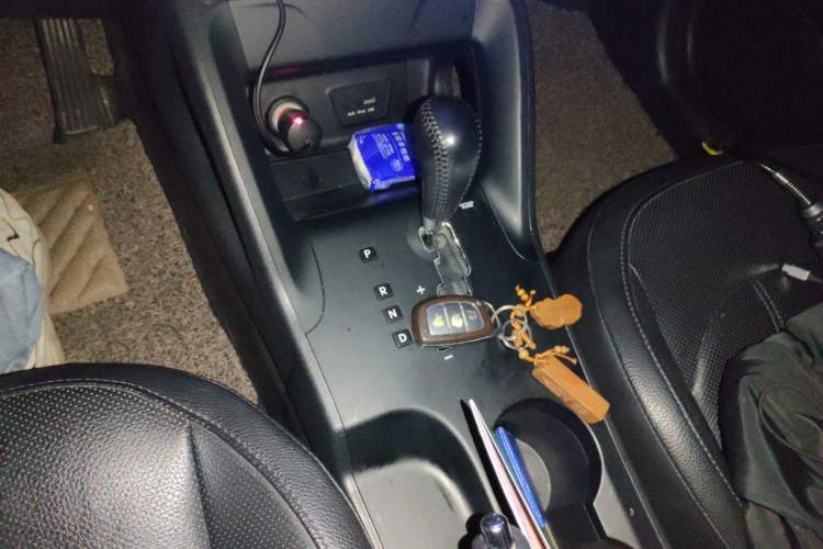 Used Hyundai ix35 2015 2.0L Automatic 2WD Smart Version China V Standard Gear Lever