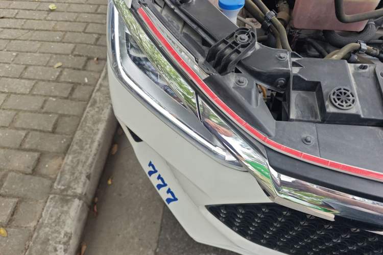 Used BYD e2 2021 Luxury Model Right Front Headlight