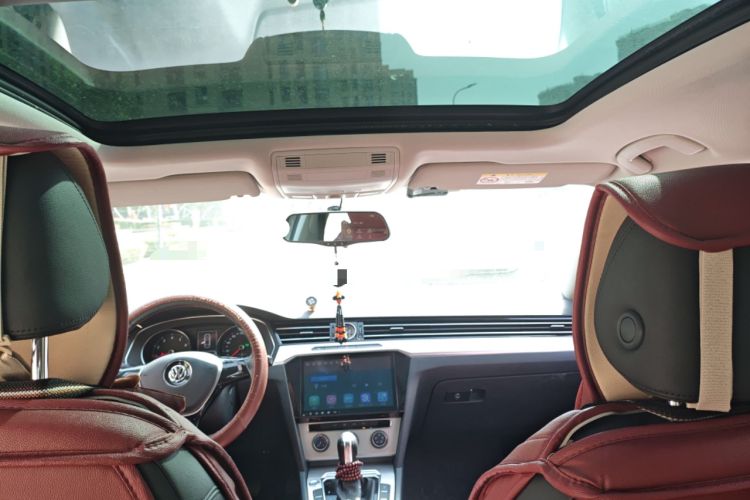 Used Volkswagen Magotan 2017 280TSI DSG Comfort Model Headliner