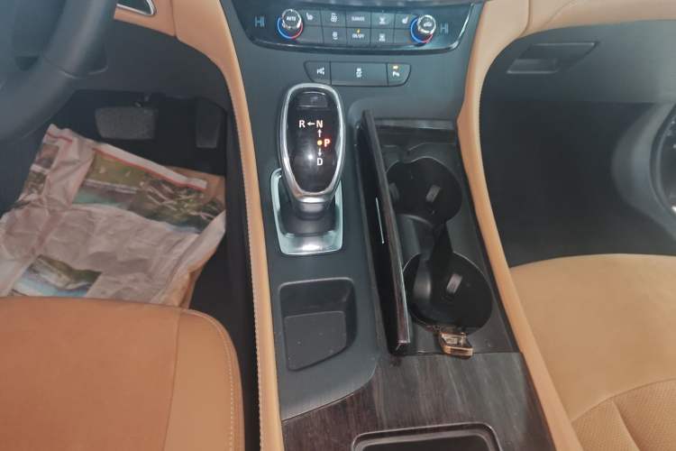 Used Buick LaCrosse 2018 28T Elite Edition