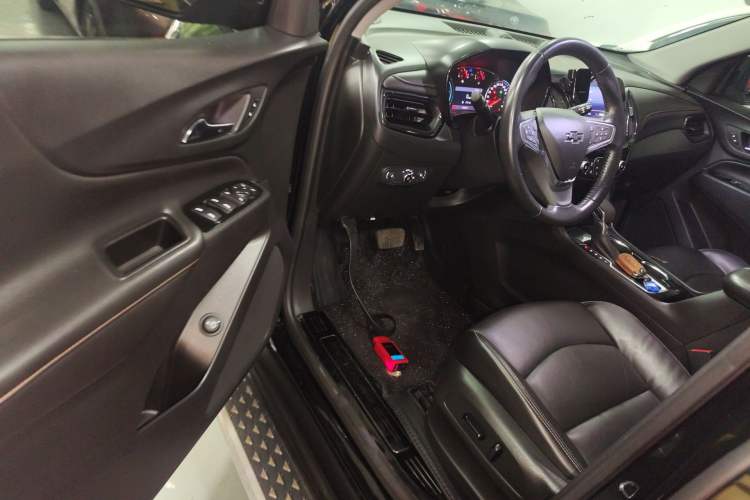 Used Chevrolet Equinox 2021 535T Yujie Edition Driver Seat