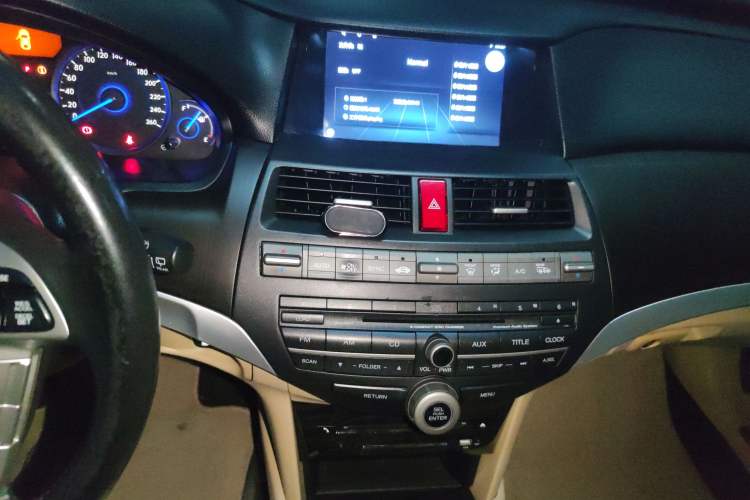 Used Honda Crosstour 2012 2.4L Luxury Edition
