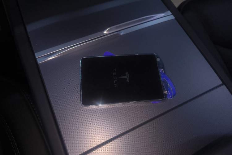 Used Tesla Model 3 2025 Rear-Wheel-Drive Version