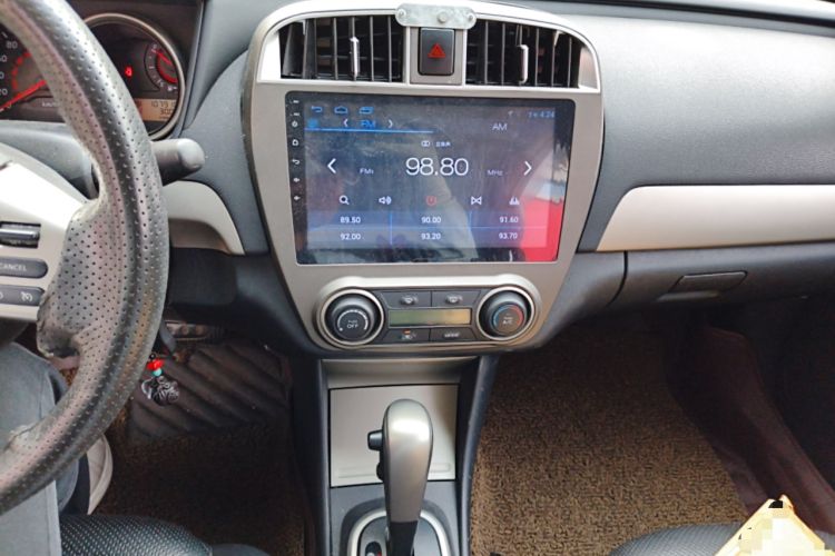 Used Nissan Sylphy 2016 Classic 1.6XE Automatic Leading Edition Audio And AC Panel