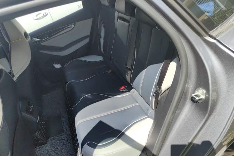 Used BYD Qin PLUS 2021 EV 400KM Luxury Model