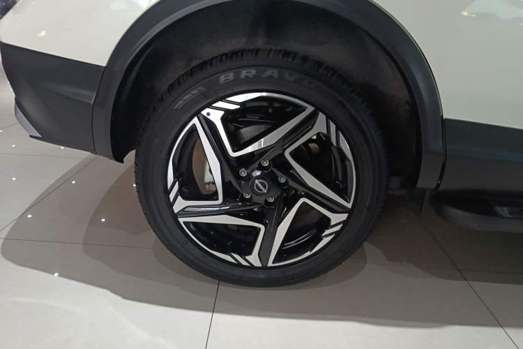 Used Nissan Qashqai 2025 Facelifted Honor 2.0L CVT XV+ Leading Edition