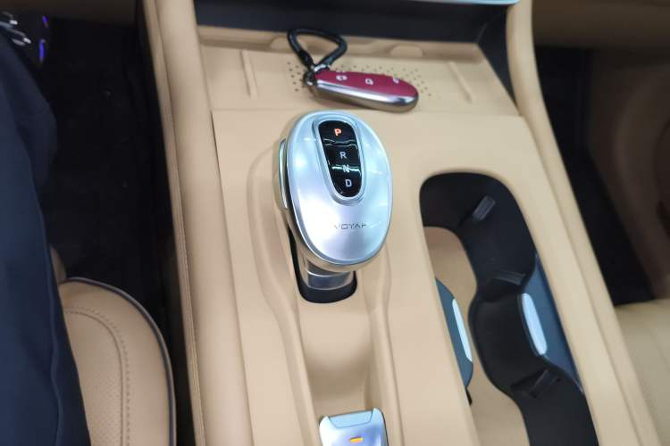 Used VOYAH Dream 2024 PHEV Ultra-Long Range Flagship Edition Gear Lever