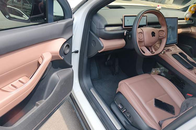 Used Nio EC6 2023 75 kWh