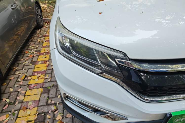 Used Honda CR-V 2015 2.4L two-wheel drive luxury version