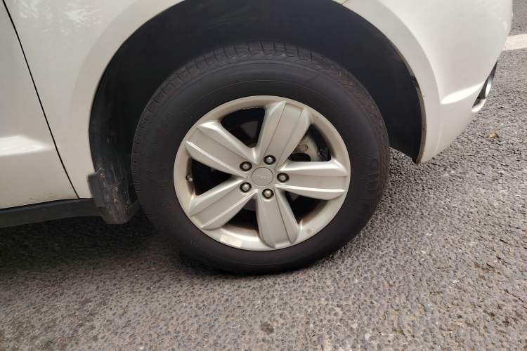 Used Geely Auto GX7 2014 1.8L Manual Value Edition