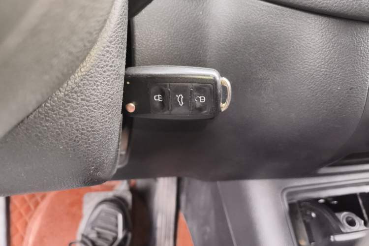 Used Volkswagen Tiguan 2013 1.8TSI Automatic Two-Wheel Drive Trend Edition Vehicle Key