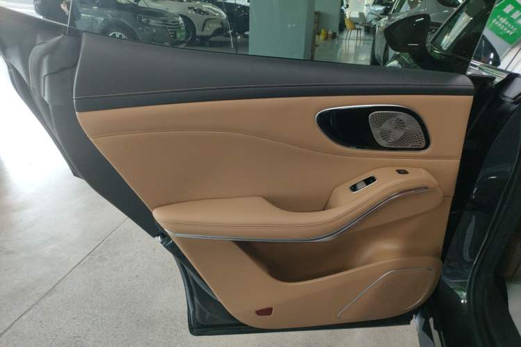 Used Rising R7 2022 Long-Range Advanced Edition