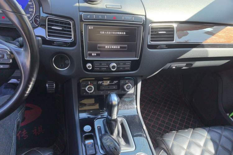 Used Volkswagen Touareg 2017 3.0 TSI Yuyue Model