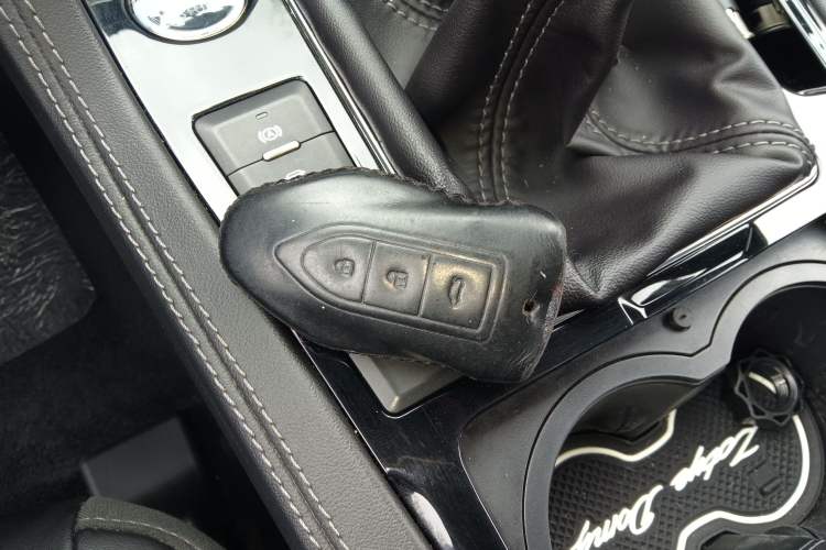 Used Zotye Domy X7 2017 1.8T Manual Luxury Model