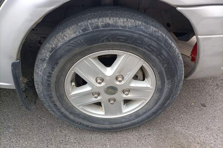 Used Ford Transit Custom 2015 2.4T Short-Wheelbase 6-Seater Mid-Roof Multi-Purpose Vehicle Right Front Wheel Hub