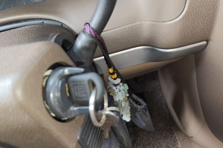 Used Buick GL8 2013 2.4L Classic Edition Vehicle Key